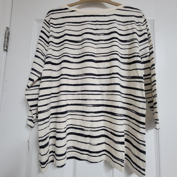 Talbots NWT Striped London Graphic Women's Top - Picture 5 of 14